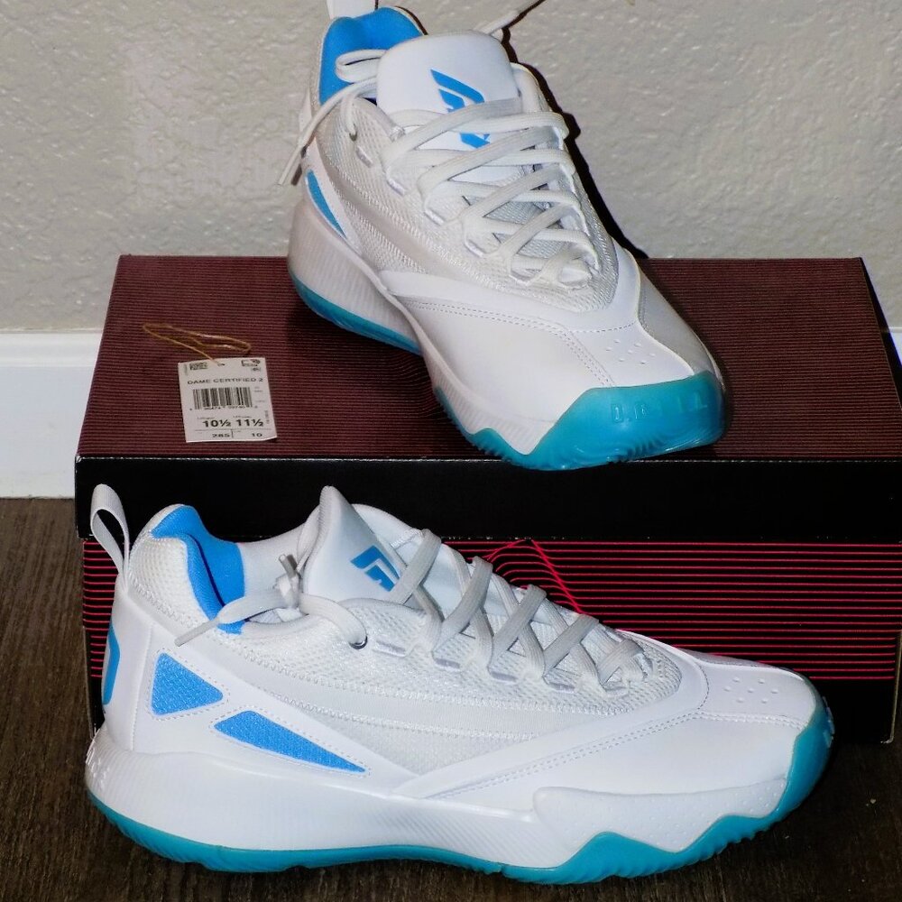 New Adidas Dame Certified 2 Men's Size 10.5 White & Sky Blue Sneakers Shoes